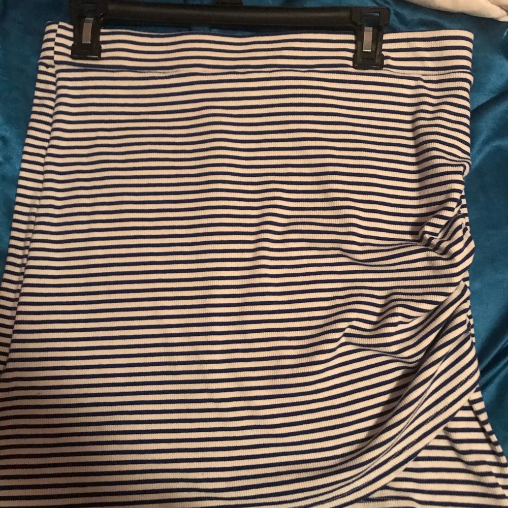 Stripped skirt